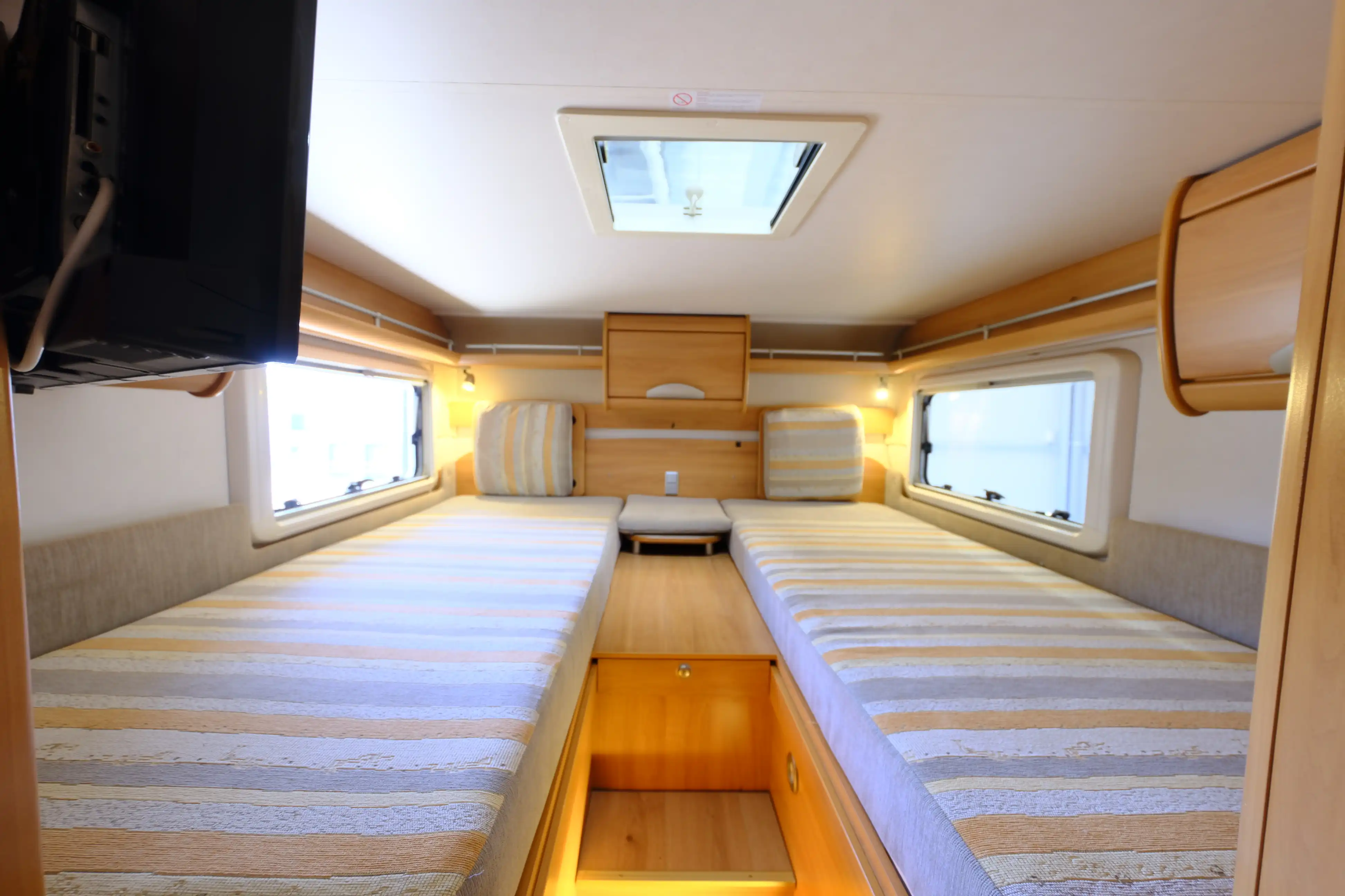 HYMER-ERIBA Tramp T 674 SL